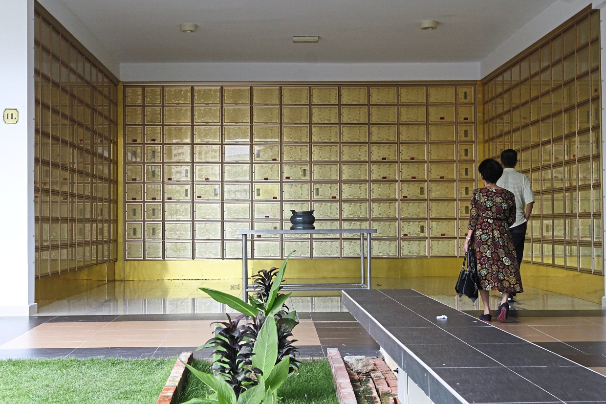 More than 90 chinese opted to cremate