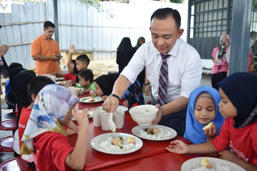 Free Breakfast For Primary School Children Nationwide From Next January The Star