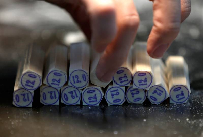 Yahoo Japan to end ivory sales: sources | The Star