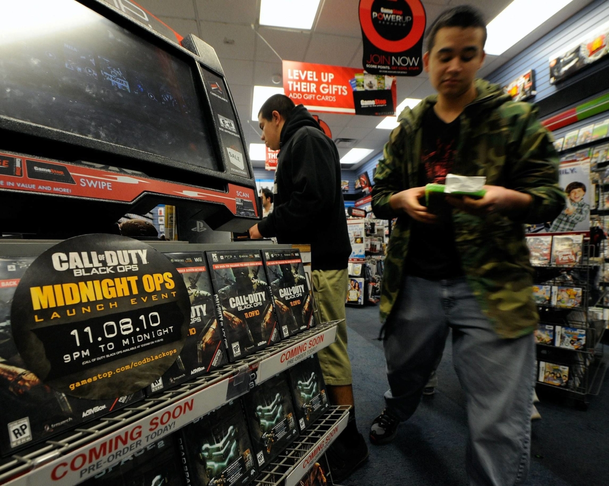 GameStop’s new CEO adds couches and tournaments in comeback bid The Star