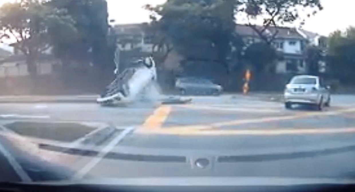 Traffic lights set for dangerous junction The Star