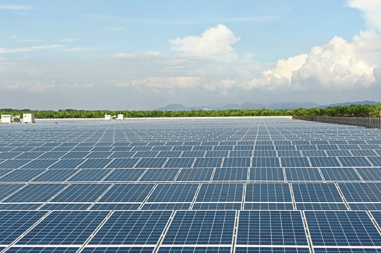 Australian billionaire to back US14b solar power supply to Singapore