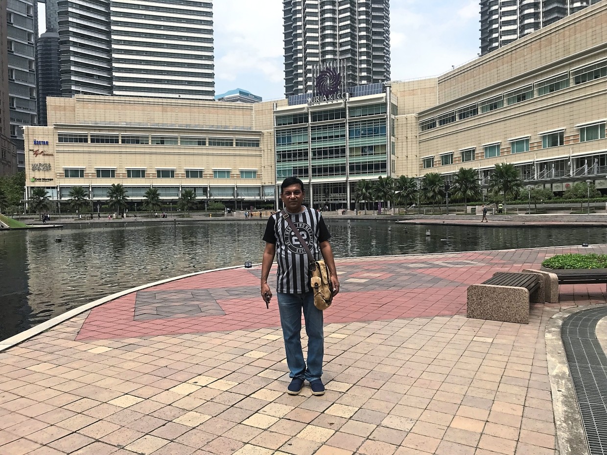 Santosh, a solo traveller from Mumbai visits Malaysia for the first time. At present, over 25 million Indian tourists travel abroad every year, and the number is projected to grow 15-18% annually.