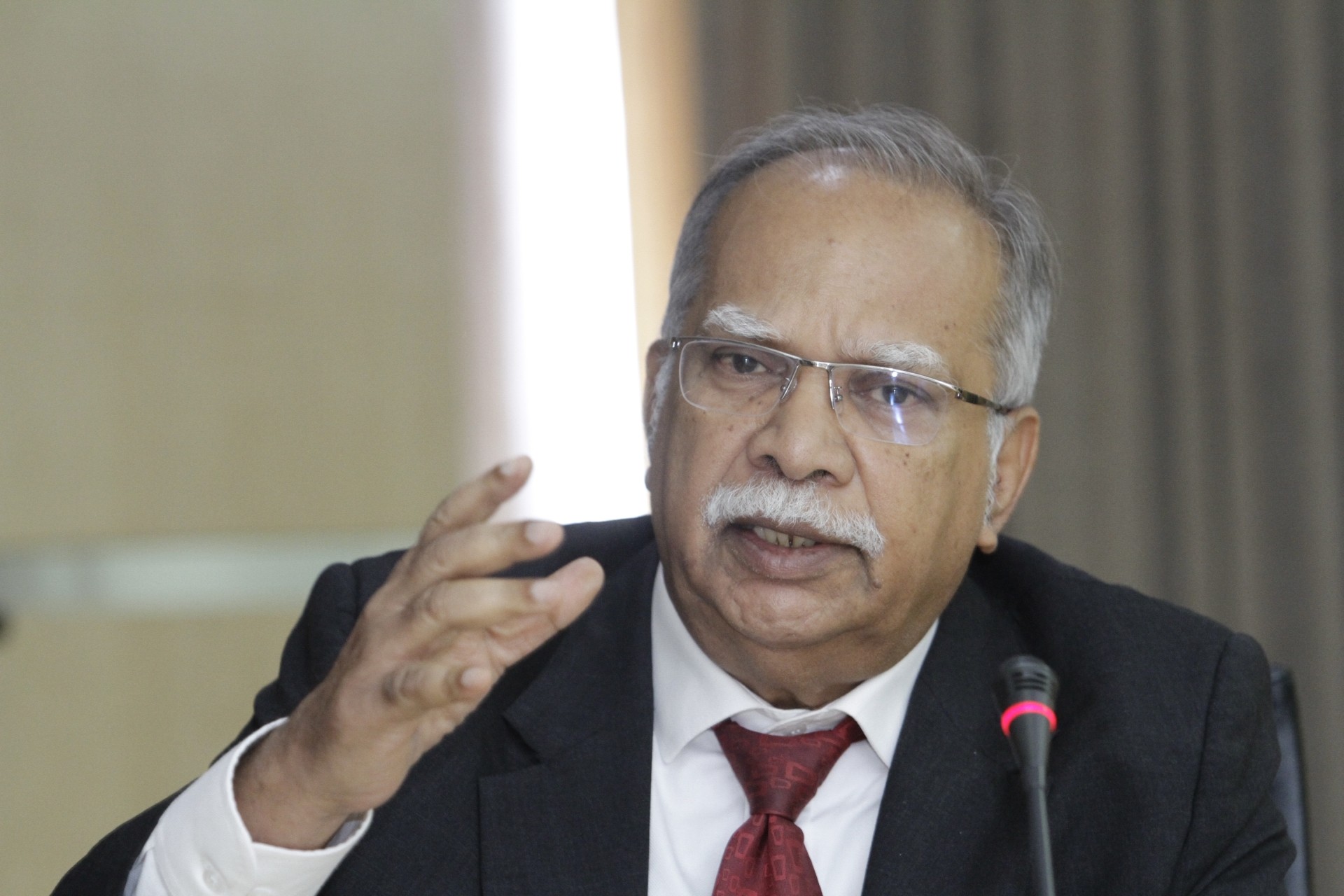 Ramasamy arrives at Bukit Aman to give statements over two online ...