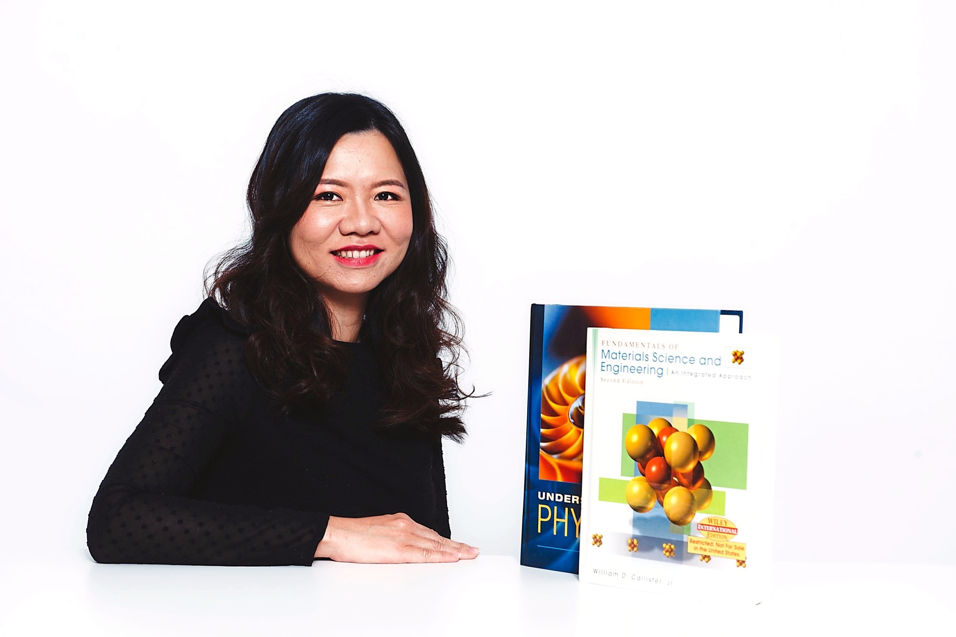 Winning this award tells the world that women scientists in Malaysia are brilliant, says Dr Lim. Photo: L'Oreal
