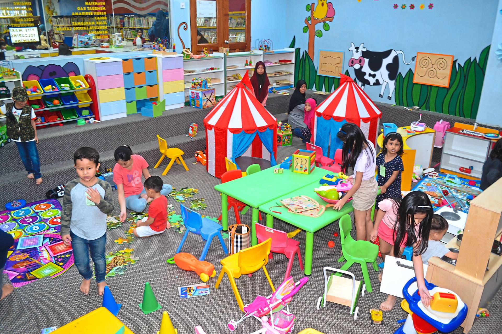 Book boost for Penang libraries | The Star