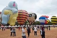 Balloon fans on cloud nine