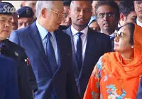 Najib, Rosmah quizzed by MACC over audio recordings (updated)