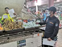 Keep it clean, market traders told