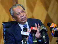 PM launches ‘Embracing New Norms’ Covid-19 campaign in Pagoh