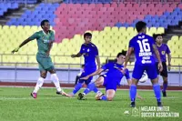 Agba misses the fans – but not the target