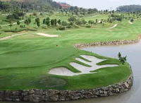 Bank’s golf challenge returns