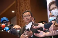 Pakatan Plus parties may use Warisan logo in state election, says Shafie