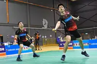 Aaron-Wooi Yik stamp their mark with victory over independent pair