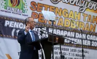 Govt prepared to implement additional economic stimulus package if needed, says Muhyiddin (updated)