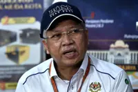 Annuar Musa: Optometrists now listed as essential service