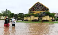 Solve Sabah’s flood problems, govt urged