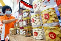 Sellers see increase in cookie sales