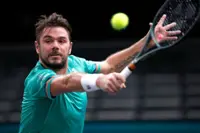 Wawrinka beats Kukushkin to advance in Murray River Open