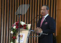 Telcos roped in for RM3.5bil effort to address digital divide through Jaringan Prihatin