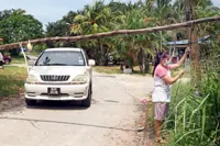 Orang Asli villages set up blockades