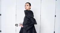 Malaysian model Gwen Lu walks the runway of Paris Couture Week