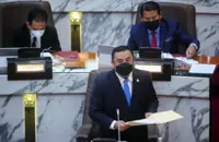 Credentials for Islamic teaching will no longer be issued to politicians in S'gor, says MB