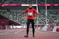 No high, just sigh for Siti