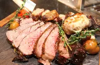 Tomahawk enriched with bourbon