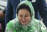 Court releases Rosmah’s passport