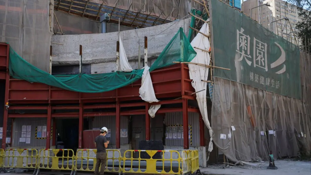 Debt-laden developer China Aoyuan tumbles after failing to meet US$651  million of payment demands triggered by ratings downgrades | The Star