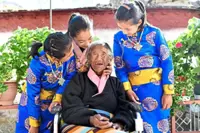 Tibetans record better life expectancy