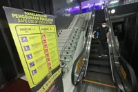Girl's toes stuck in escalator: DOSH issues cease operation notice