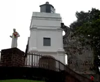 Let's have both names - St Paul's Hill and Bukit Melaka - engraved on signboards, says Sulaiman