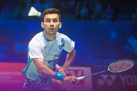 Youth and Yoo on Sen’s side   as he   plots his ascent