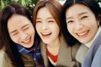 'Thirty-Nine' stars teared up when they saw Son Ye-jin in her wedding dress