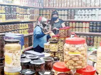 Cookie sellers maintain prices despite rising costs