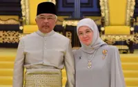 King, Queen congratulate Khalifa Affnan for winning Cambridge Dedicated Teacher Award