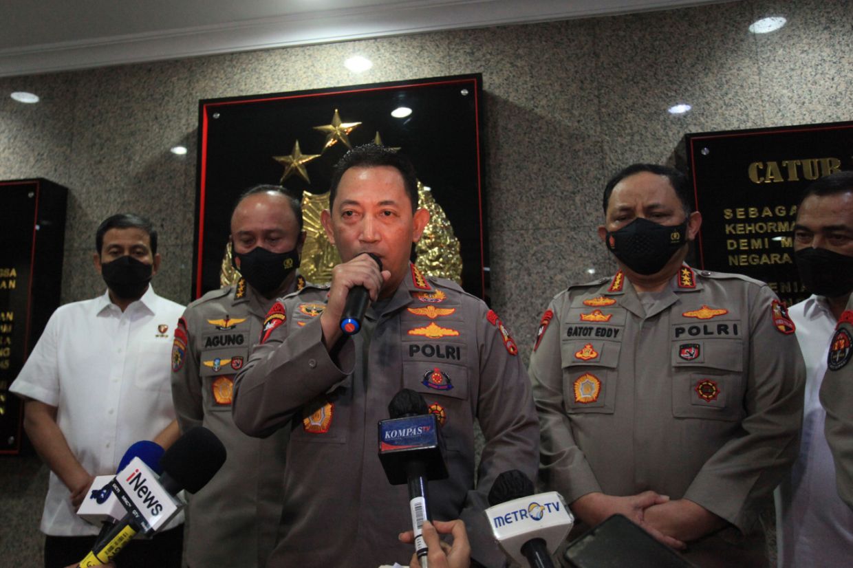 Indonesia's internal affairs' chief suspended over alleged fatal shootout in his home involving two special agents - Vimarsana News