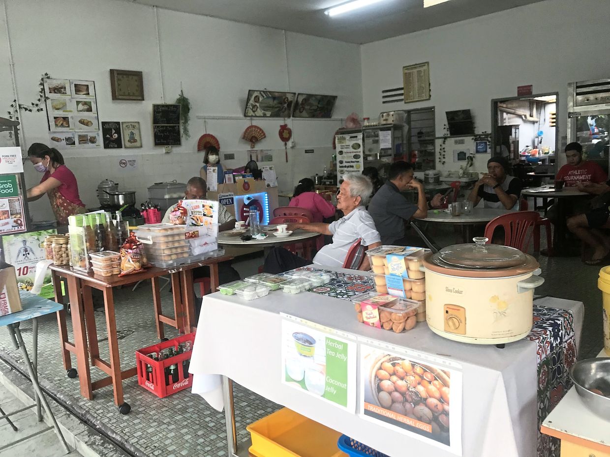 Kopitiam exudes old-world charm - Vimarsana News