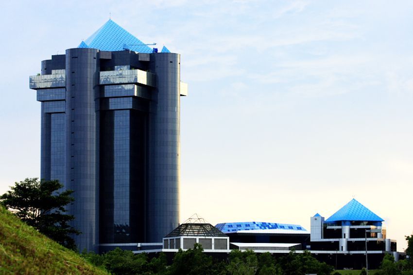 Brunei's central bank confident of low inflation rate of two to three ...