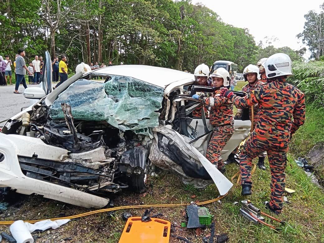 Little girl among five in a family killed in crash | The Star