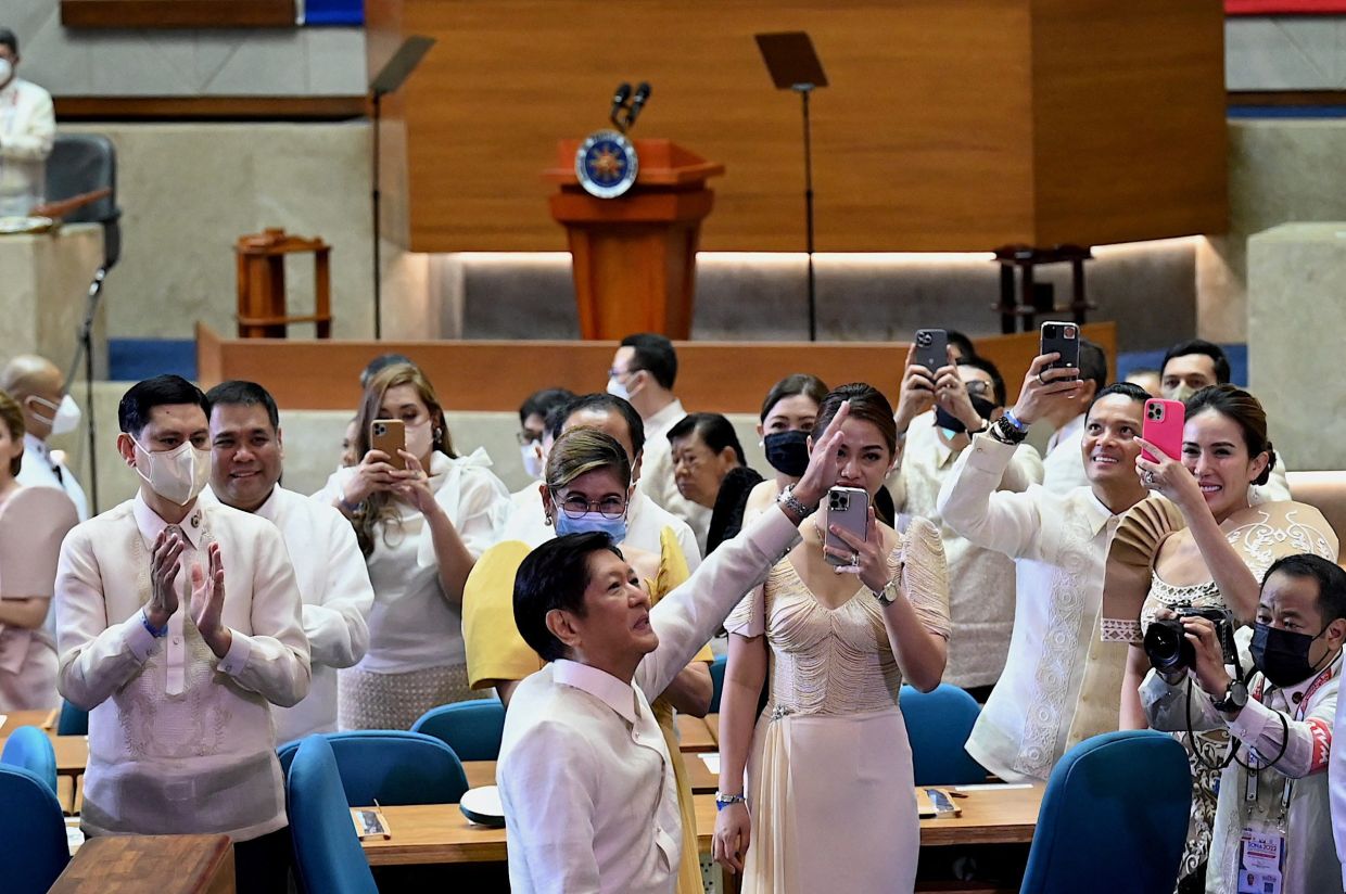 Philippines' president Marcos bats for digital tax and solar power in ambitious 8% growth push - Vimarsana News