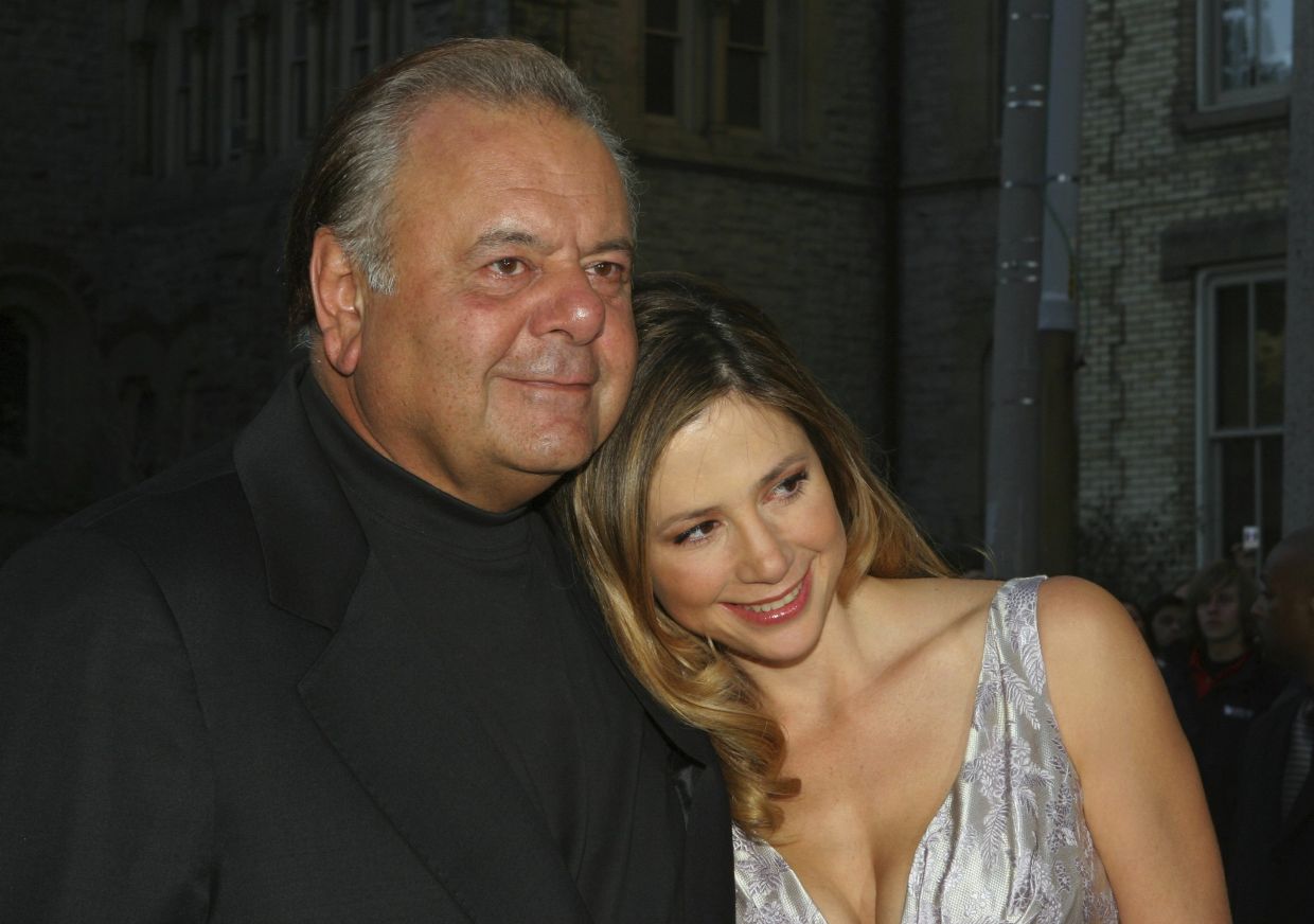 Actress Mira Sorvino (right) and father Paul Sorvino at the premiere of 'Reservation Road' during the Toronto International Film Festival in 2007. – Photo: AP