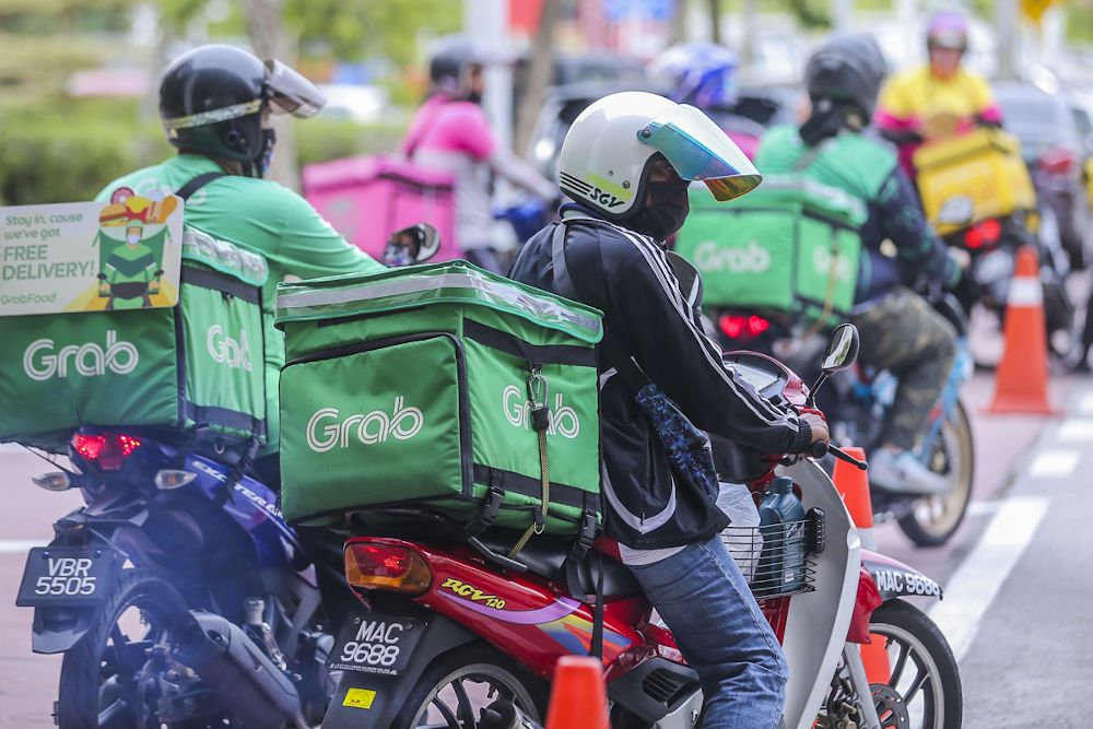 Grab Malaysia: No reduction in fares for GrabFood riders - Vimarsana News