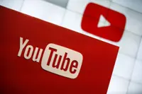 A YouTubers’ child predator sting, a foot pursuit across a busy freeway, and an arrest