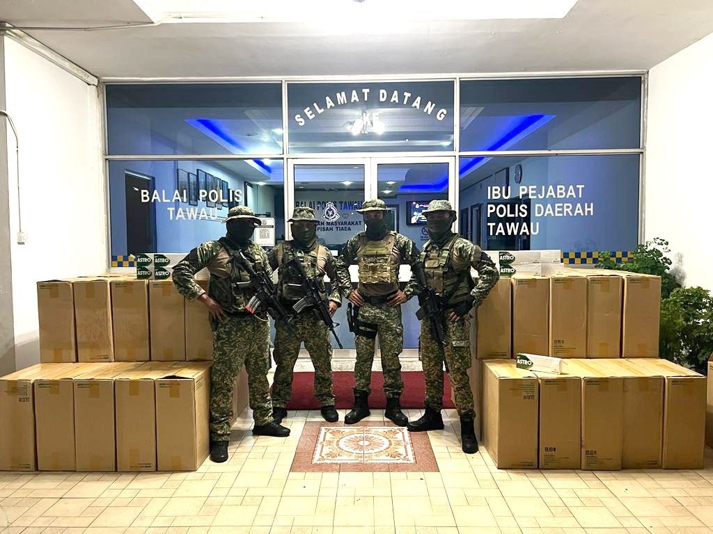 Quick Reaction Force foils cigarette smuggling bid in Tawau - Vimarsana News