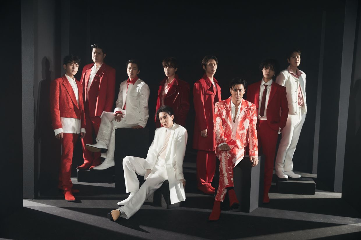 K-pop group Super Junior postpones Manila concert after death of Eunhyuk's father - Vimarsana News