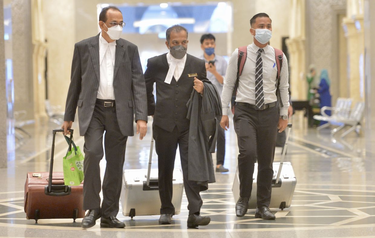 Najib's final SRC appeal: Defence bid to admit fresh evidence 'flawed and self-serving', says prosecution - Vimarsana News