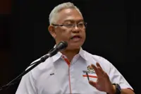 Five essential items under Coop brand to be sold cheaper than market price, says Noh Omar